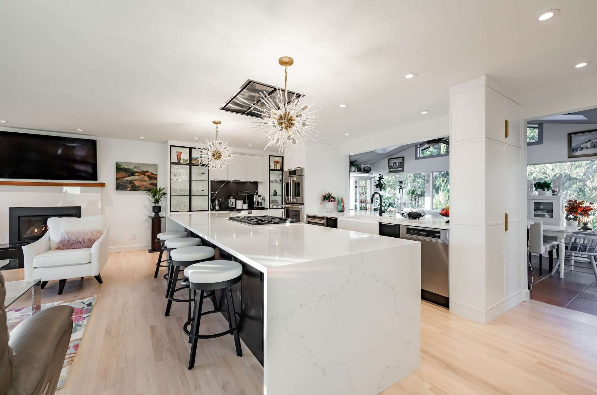 quartz-project-5-vestone.jpg